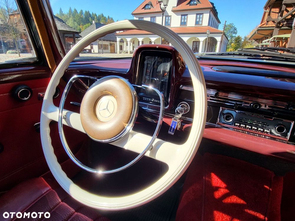 Mercedes-Benz Klasa E - 10