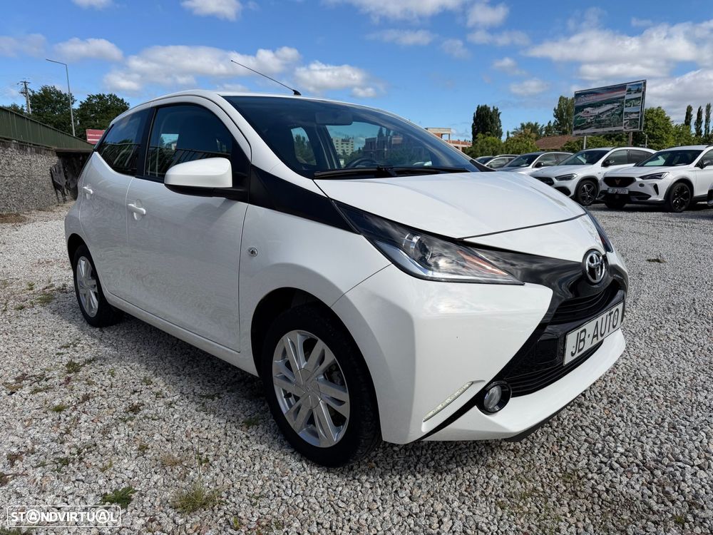Toyota Aygo 1.0 X-Play+AC+X-Touch - 3