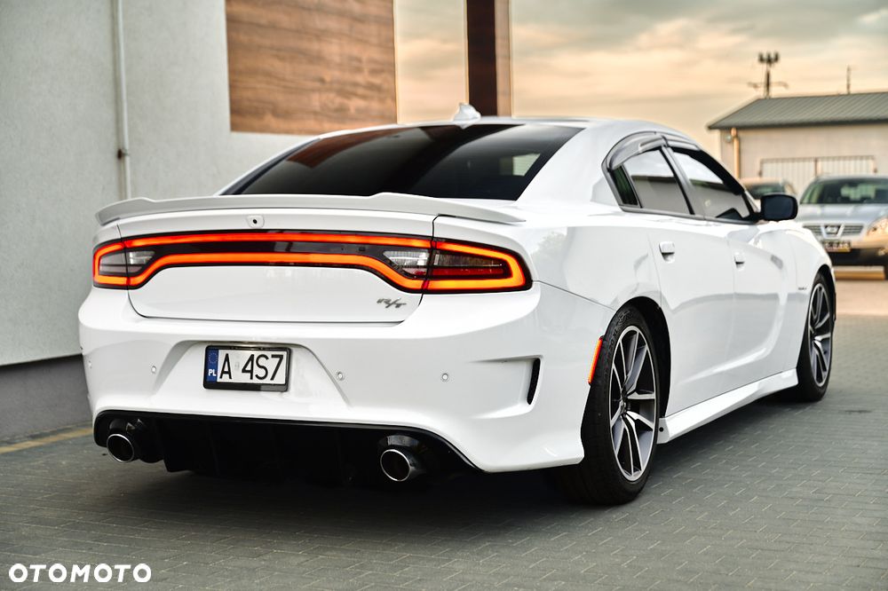 Dodge Charger 5.7 R/T - 14