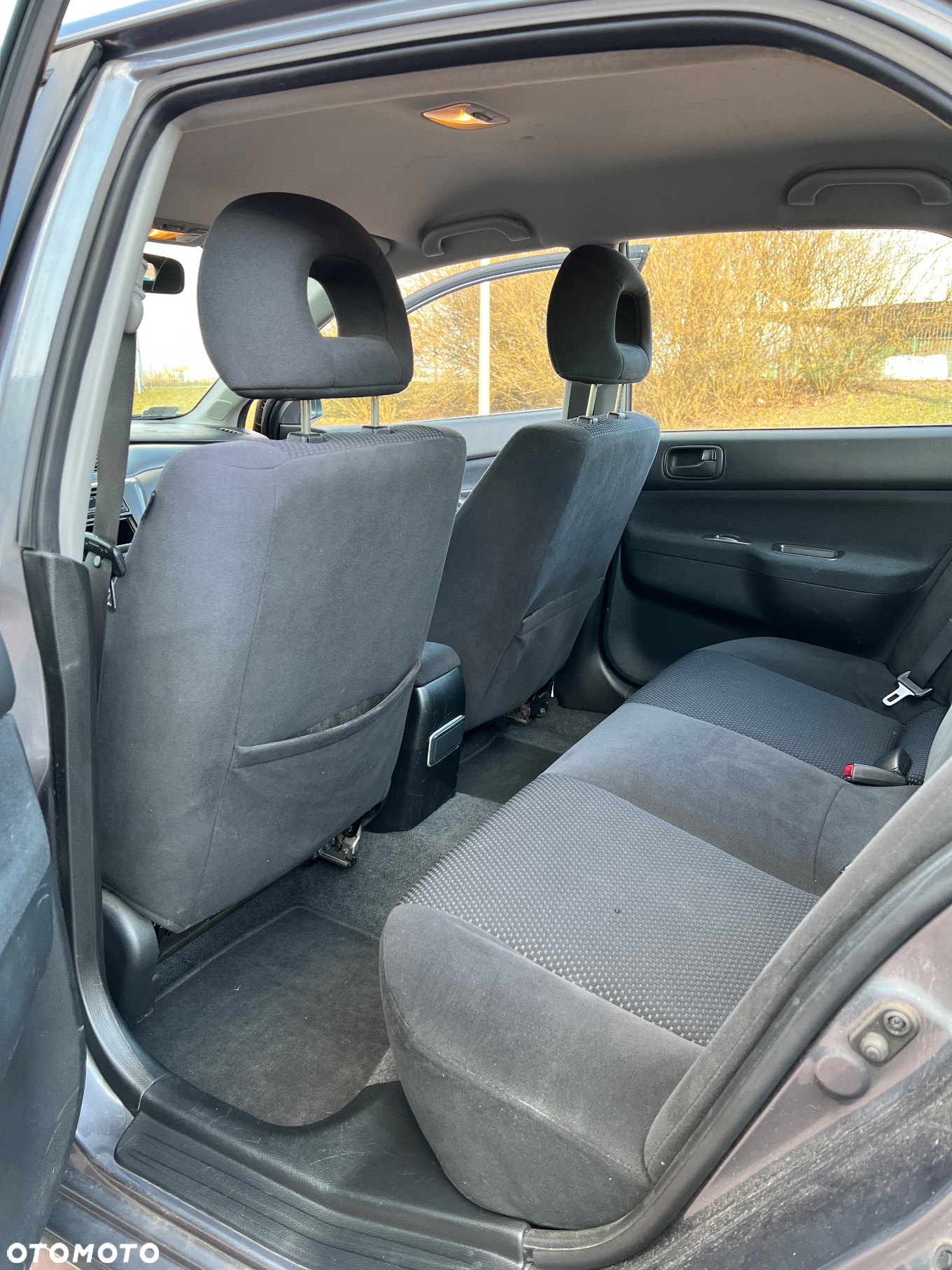 Mitsubishi Lancer 1.6 Invite - 14