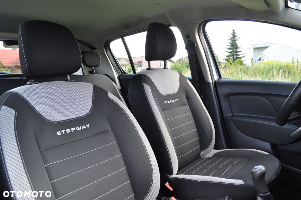 Dacia Sandero 0.9 TCe SL Celebration S&S EU6 - 19