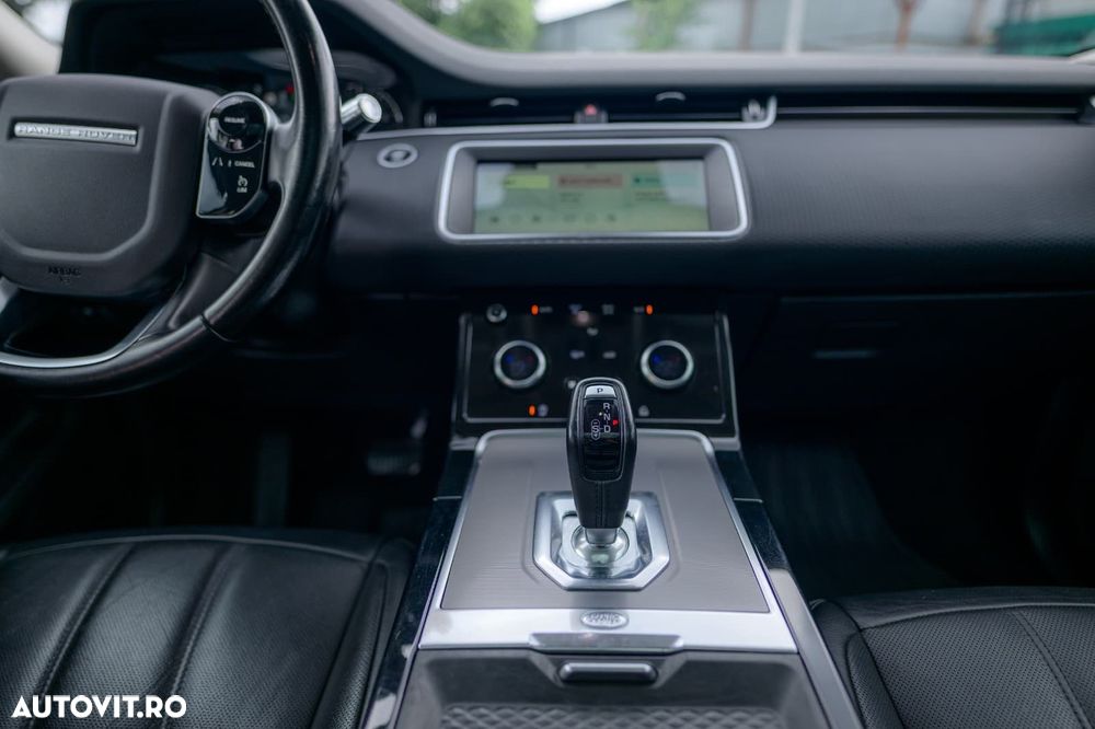 Land Rover Range Rover Evoque - 16