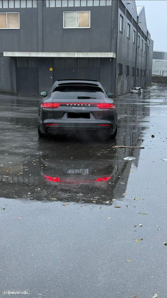 Porsche Panamera Sport Turismo 4 E-Hybrid - 8