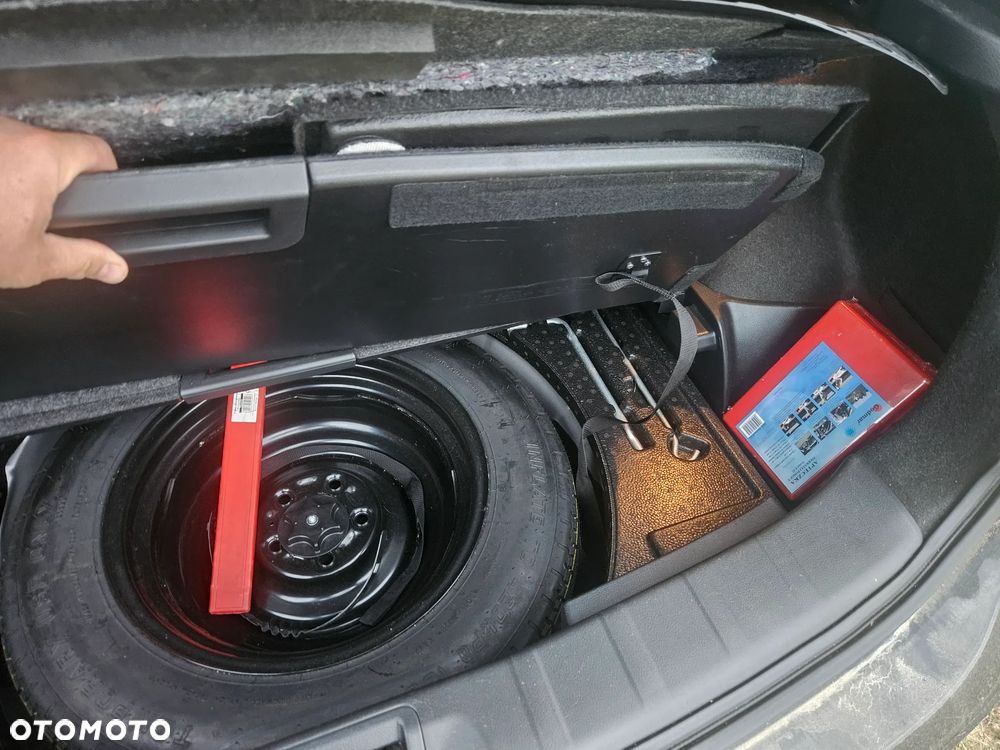 Nissan Rogue - 9