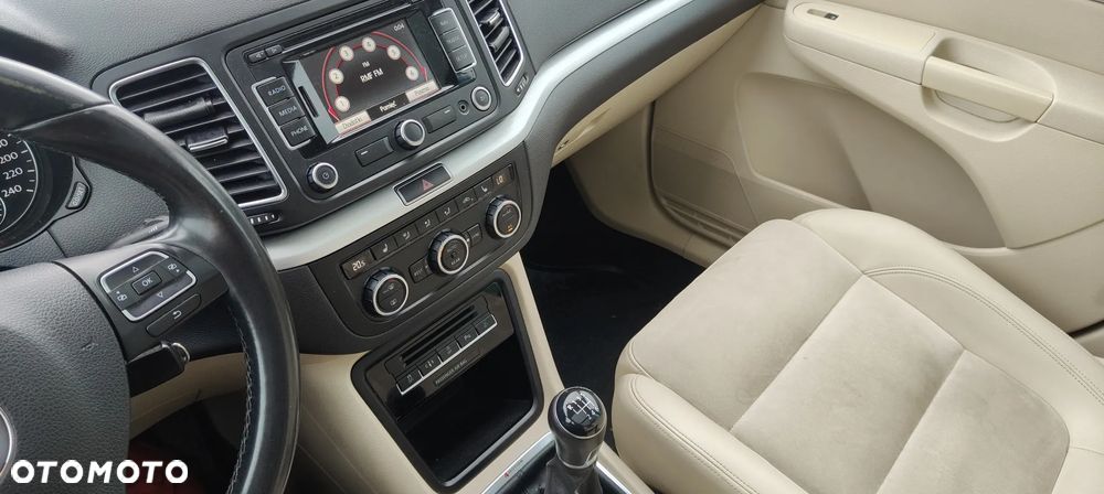 Volkswagen Sharan 2.0 TDI 4Mot Comfortline - 14