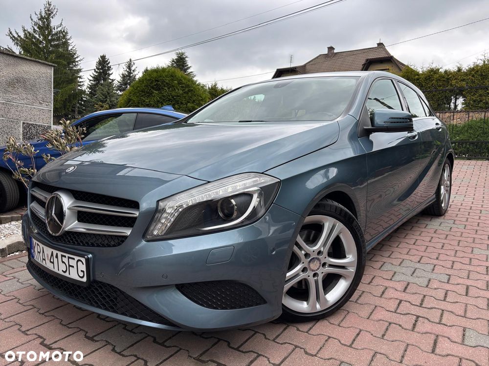Mercedes-Benz Klasa A 200 (BlueEFFICIENCY) Urban - 2
