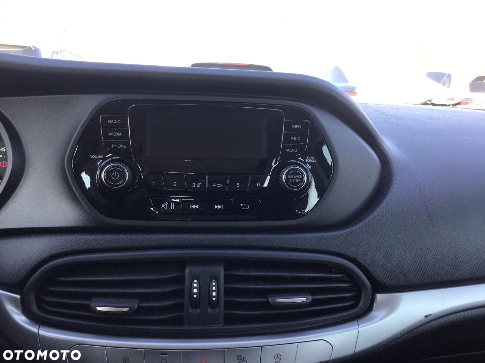 Fiat Tipo 1.4 16v Easy - 11