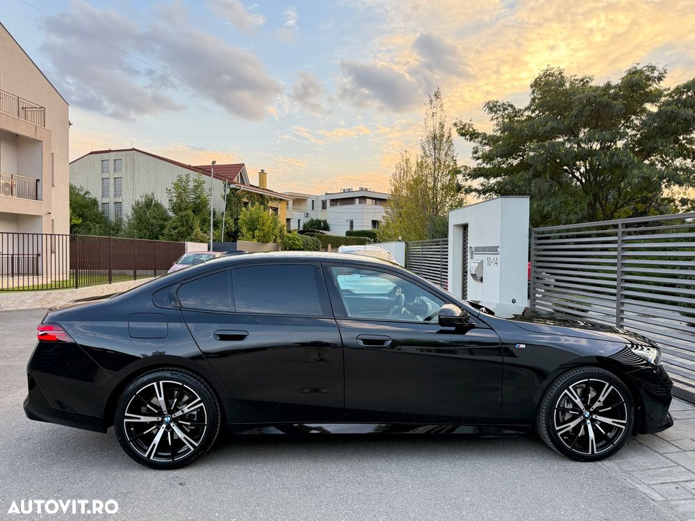 BMW Seria 5 540d xDrive AT MHEV - 25