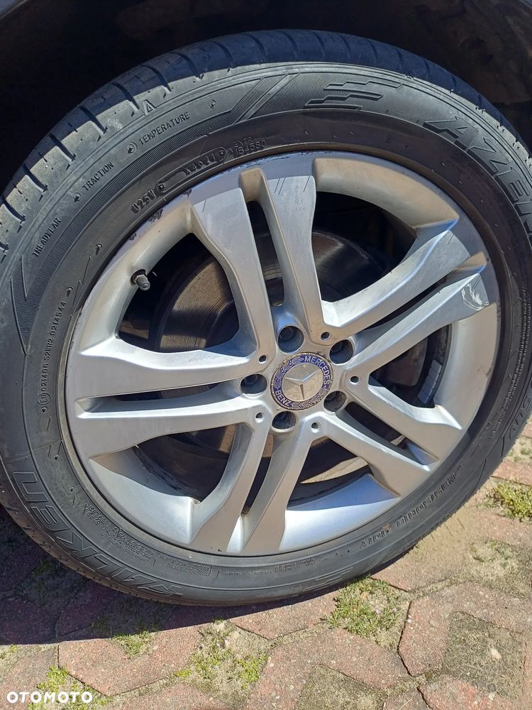 Mercedes-Benz GLA 250 4-Matic - 14