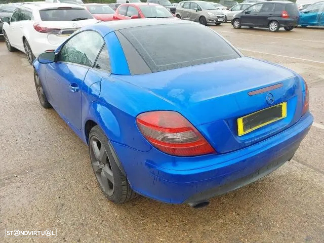 .MERCEDES BENZ SLK R171 200 KOMPRESSOR 16V 163CV M271944 271944 PEÇA PEÇAS FRENTE COMPLETA MOTOR PORTA PORTAS MALA PARACHOQUES CAPOT FAROLIM FAROLINS AIRBAG JANTE JANTES OTICA OTICAS - 8