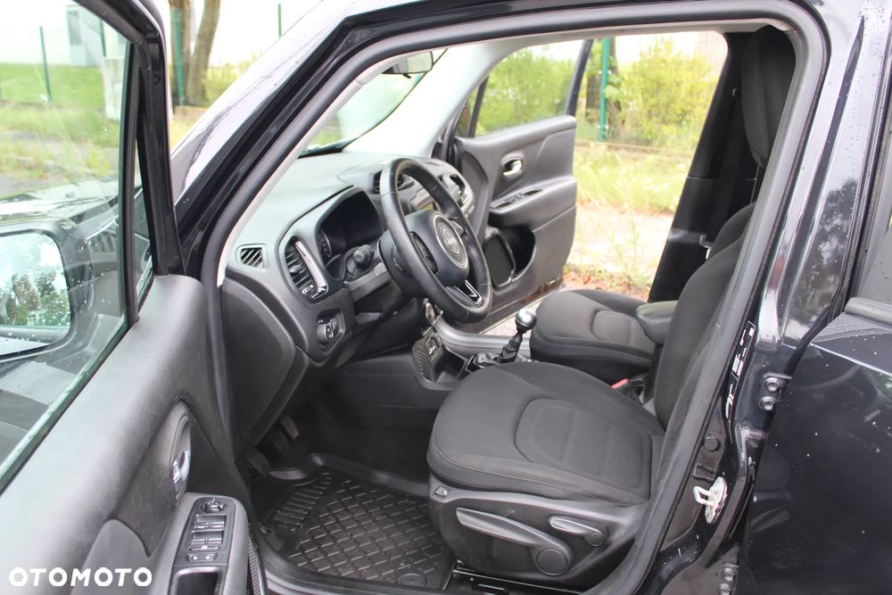 Jeep Renegade 1.6 E-TorQ Longitude - 8