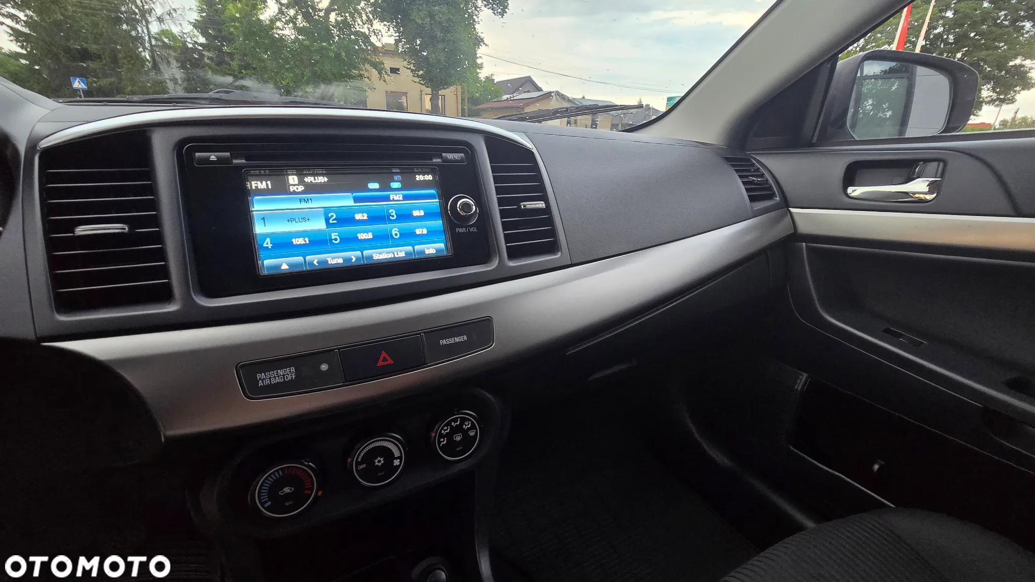 Mitsubishi Lancer Sportback 1.6 ClearTec Plus - 28
