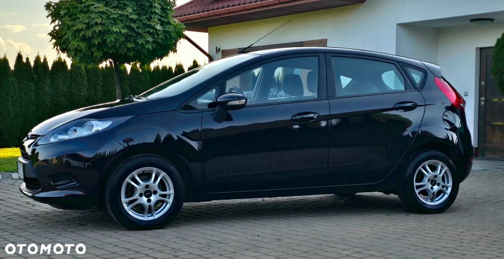 Ford Fiesta 1.4 Champions Edition - 6