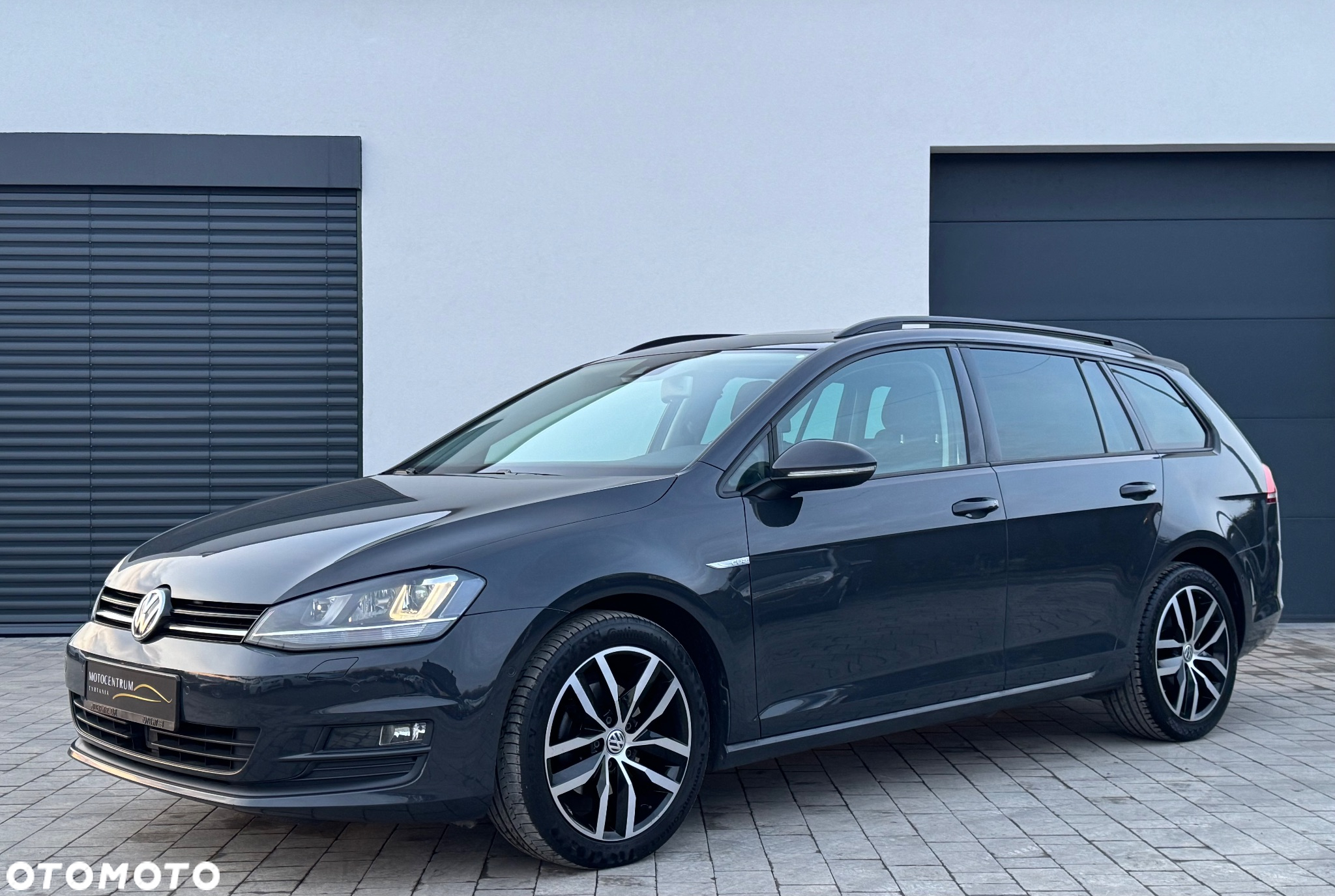 Volkswagen Golf VII 1.4 TSI BMT Highline DSG - 2