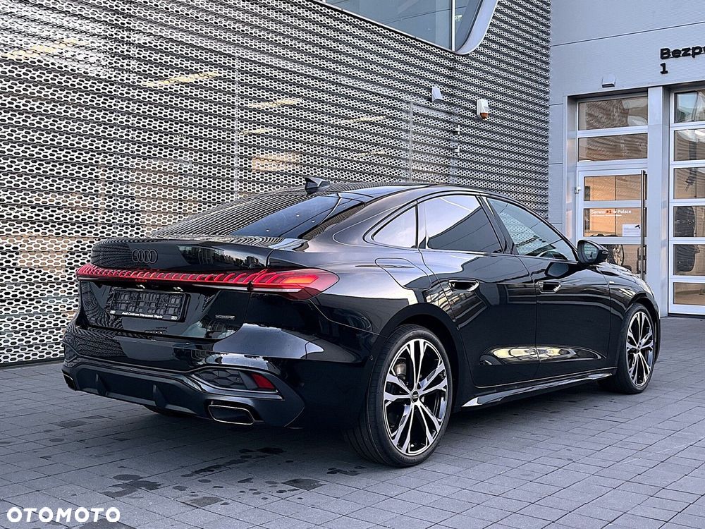 Audi A5 Limousine - 8