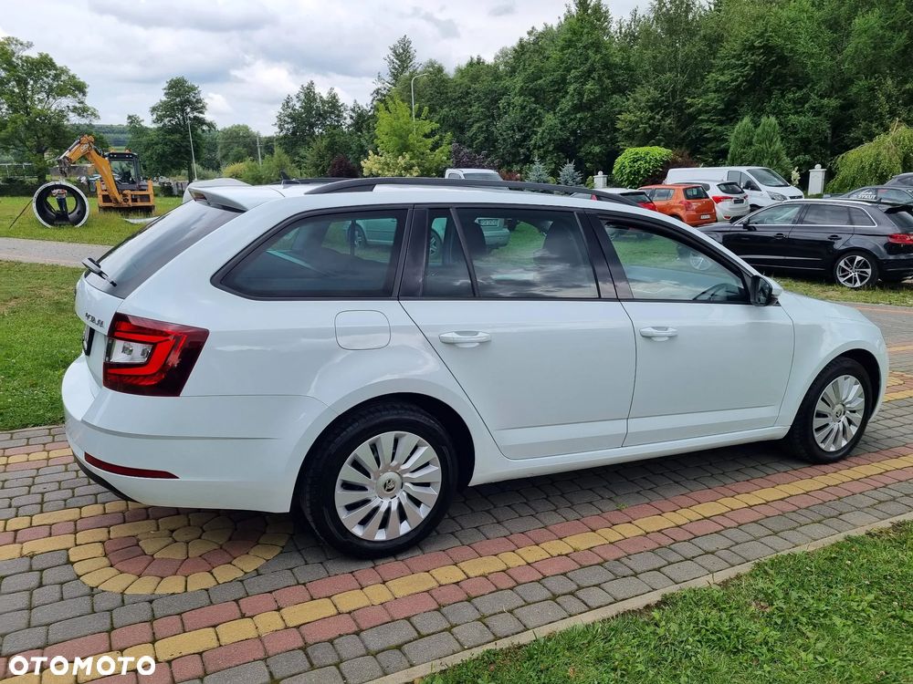 Skoda Octavia 2.0 TDI Style DSG - 41