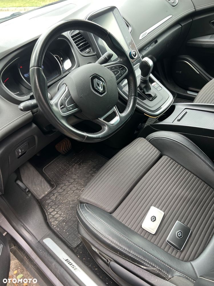Renault Scenic - 8