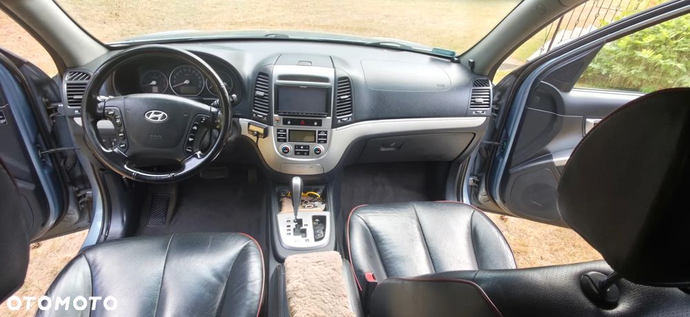 Hyundai Santa Fe - 18