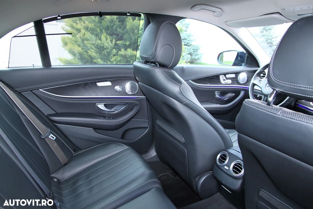 Mercedes-Benz E 200 4MATIC Aut. - 19