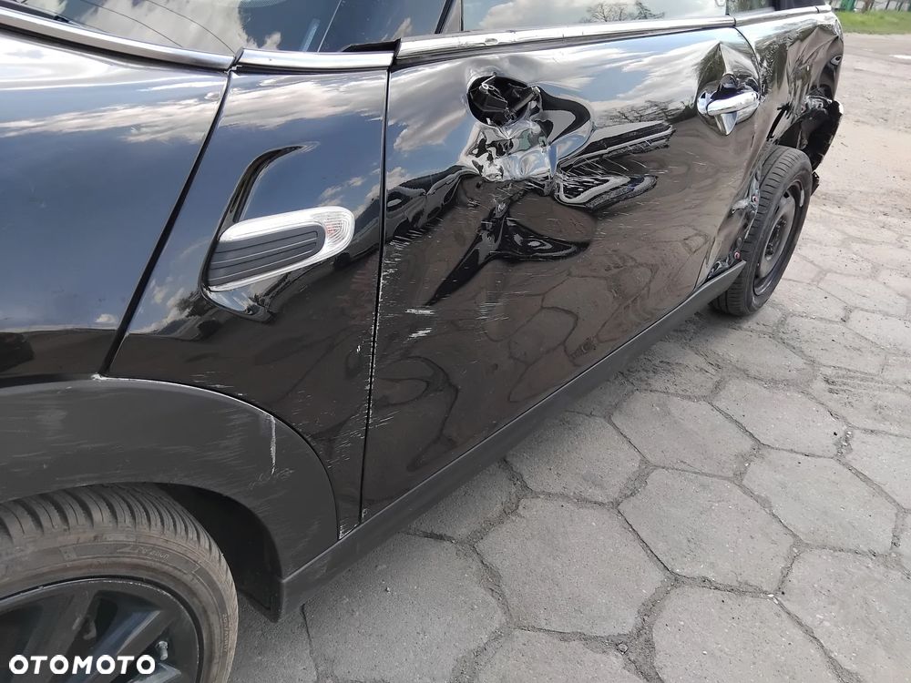 MINI Cooper John Works Trim - 21