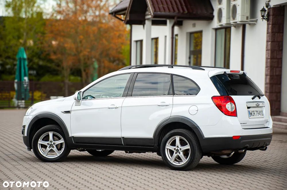 Chevrolet Captiva 2.4 2WD LT - 20