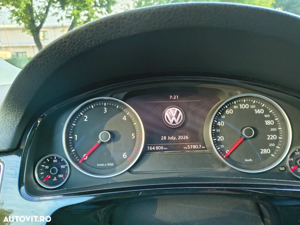 Volkswagen Touareg 3.0 V6 TDI BMT - 2