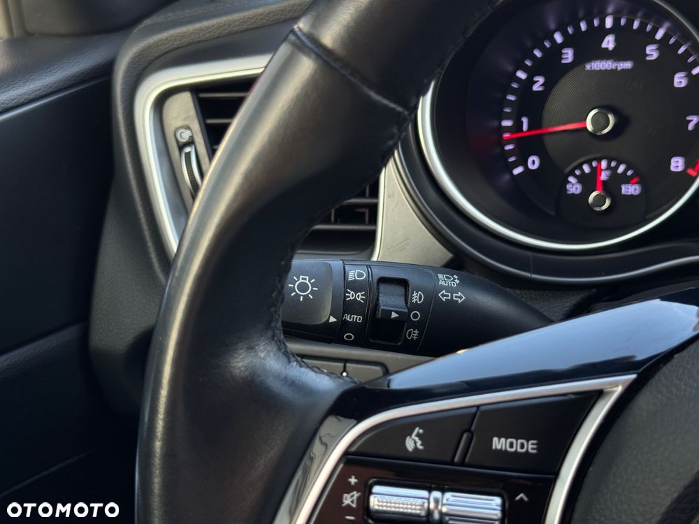 Kia XCeed 1.5 T-GDI M - 21