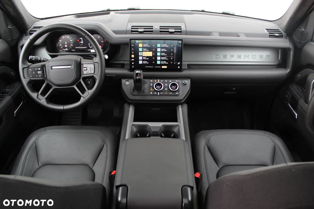 Land Rover Defender - 14