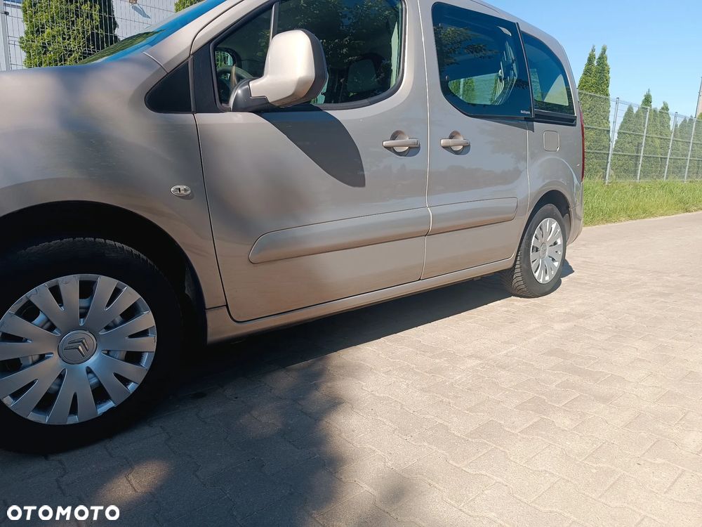 Citroën Berlingo Multispace VTi 120 Exclusive - 17