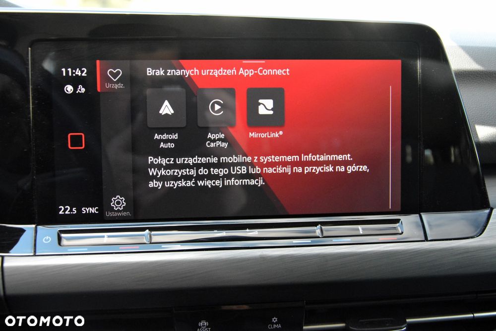 Volkswagen Golf 1.5 eTSI EVO Style DSG - 26