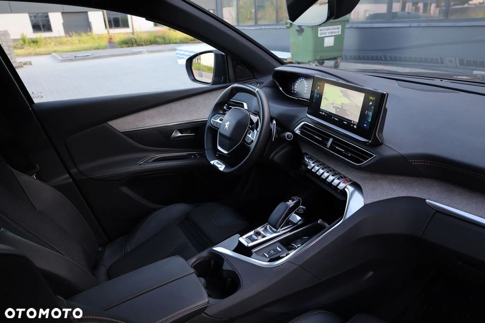 Peugeot 3008 225 e-EAT8 GT Pack - 26