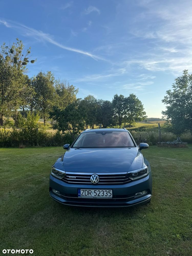 Volkswagen Passat 2.0 TDI Bi-Turbo BMT 4Mot Highline DSG - 1