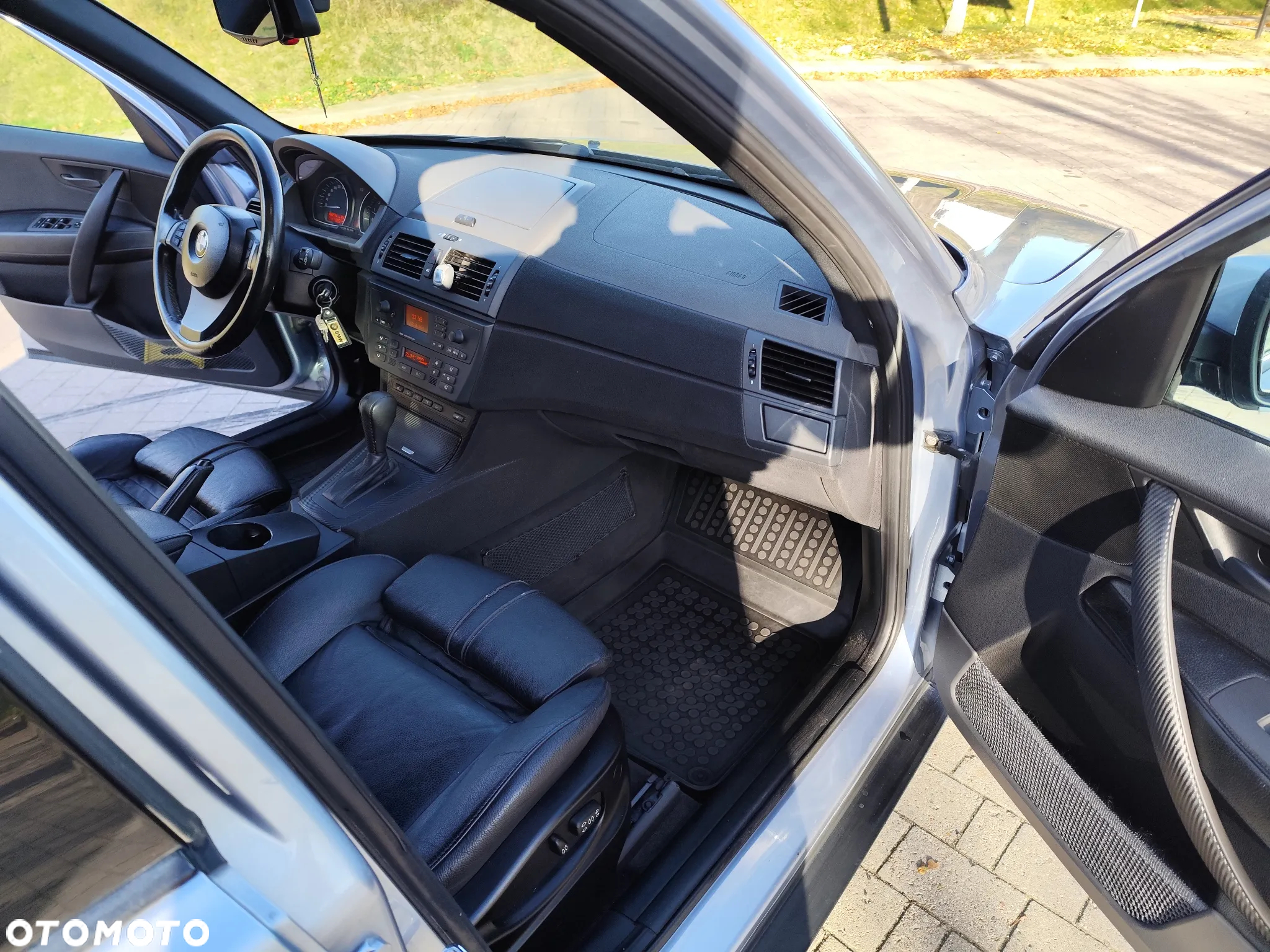 BMW X3 3.0i - 11