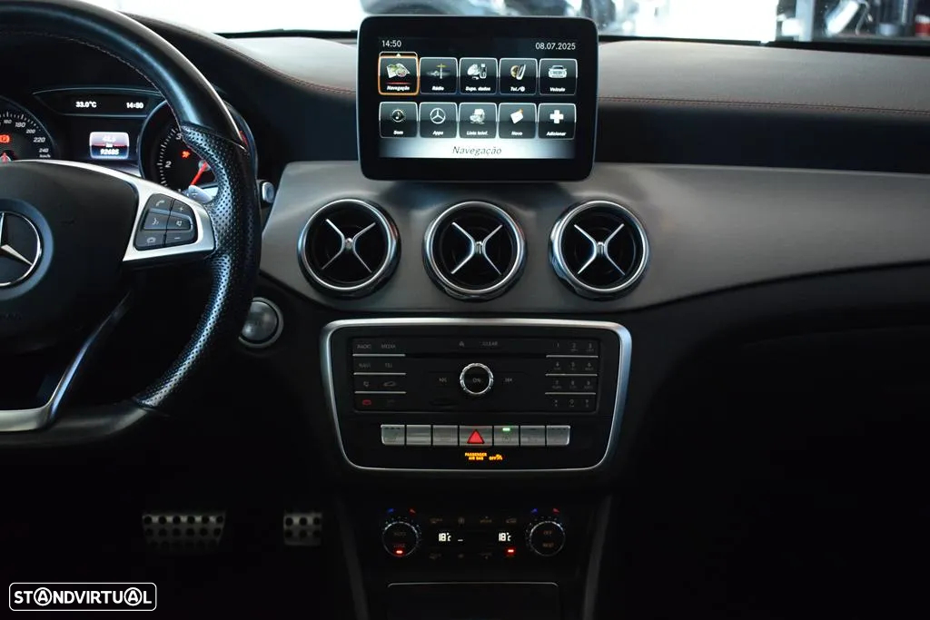 Mercedes-Benz GLA 220 d AMG Line - 43