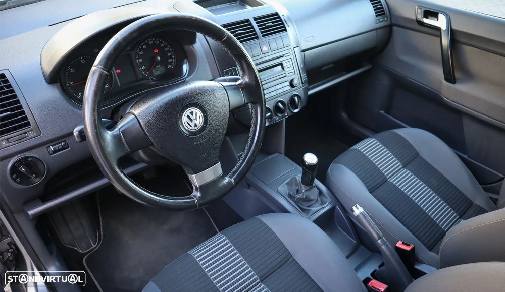 VW Polo 1.4 TDi Confortline - 15