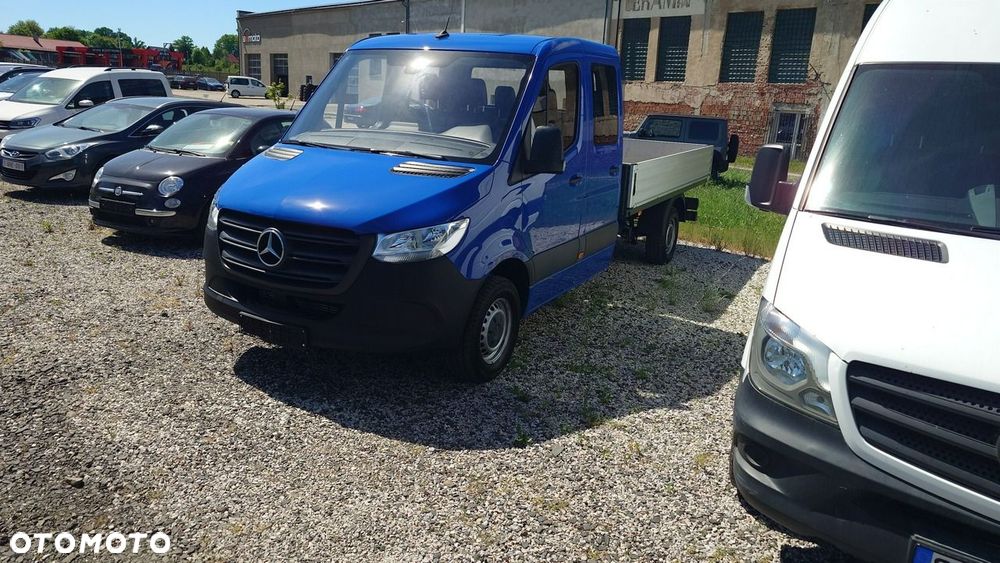 Mercedes-Benz Sprinter - 16