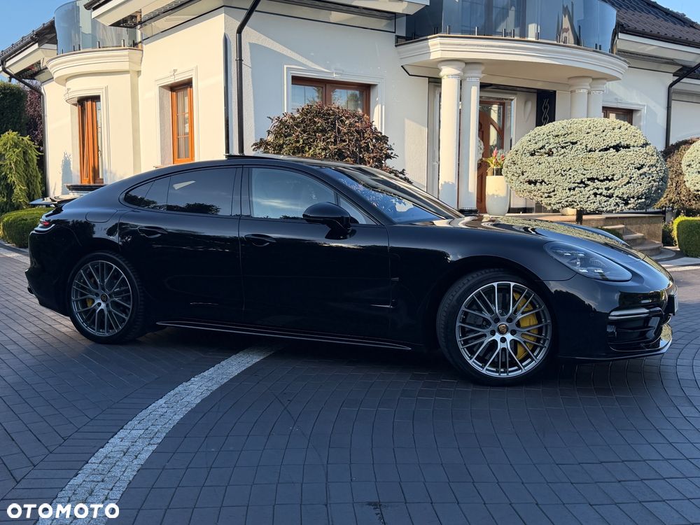 Porsche Panamera Turbo S - 15