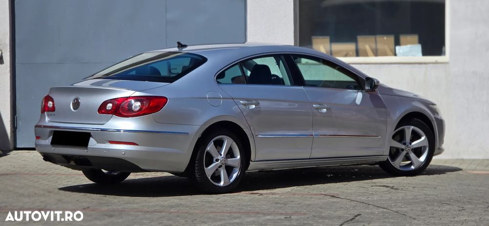 Volkswagen Passat CC 2.0 TDI Exclusive - 3