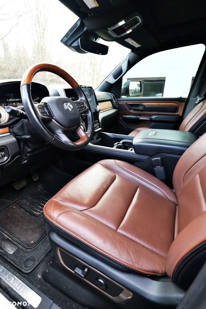 RAM 1500 Quad Cab Longbed Bighorn - 15