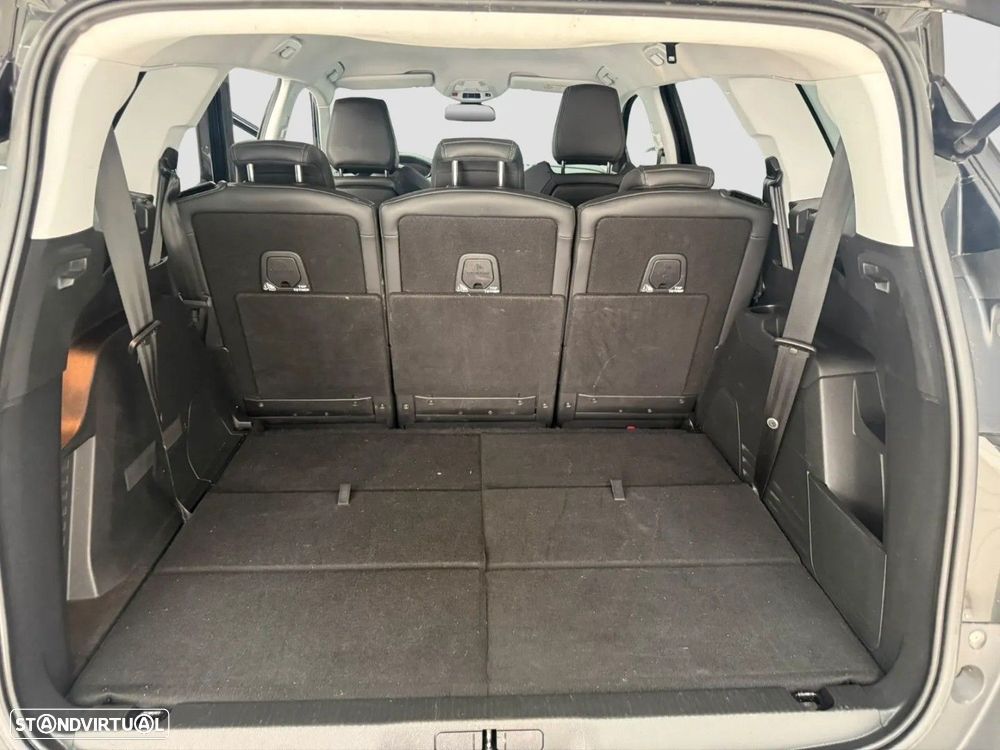 Peugeot 5008 1.2 PureTech Allure EAT8 - 12
