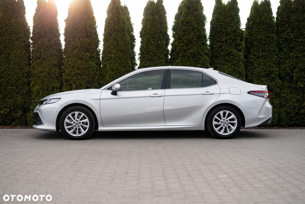 Toyota Camry 2.5 Hybrid Comfort CVT - 8