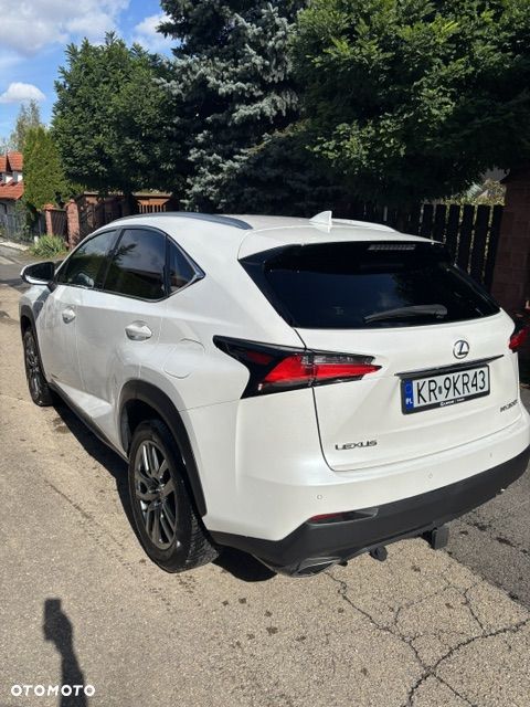 Lexus NX 200t Prestige AWD - 2