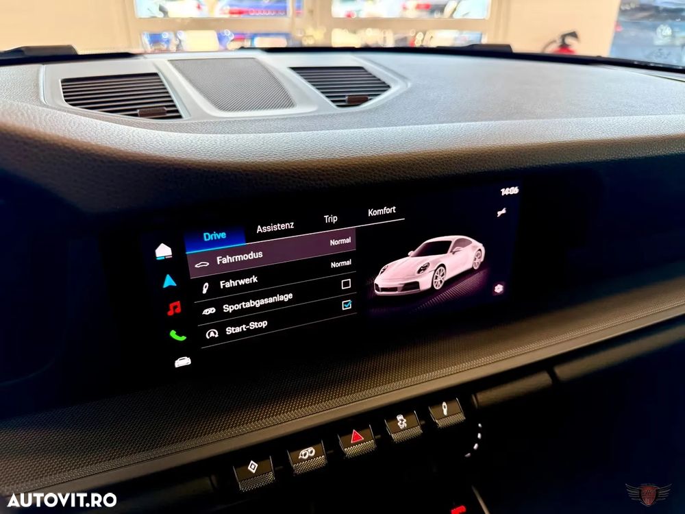 Porsche 911 Carrera PDK - 21