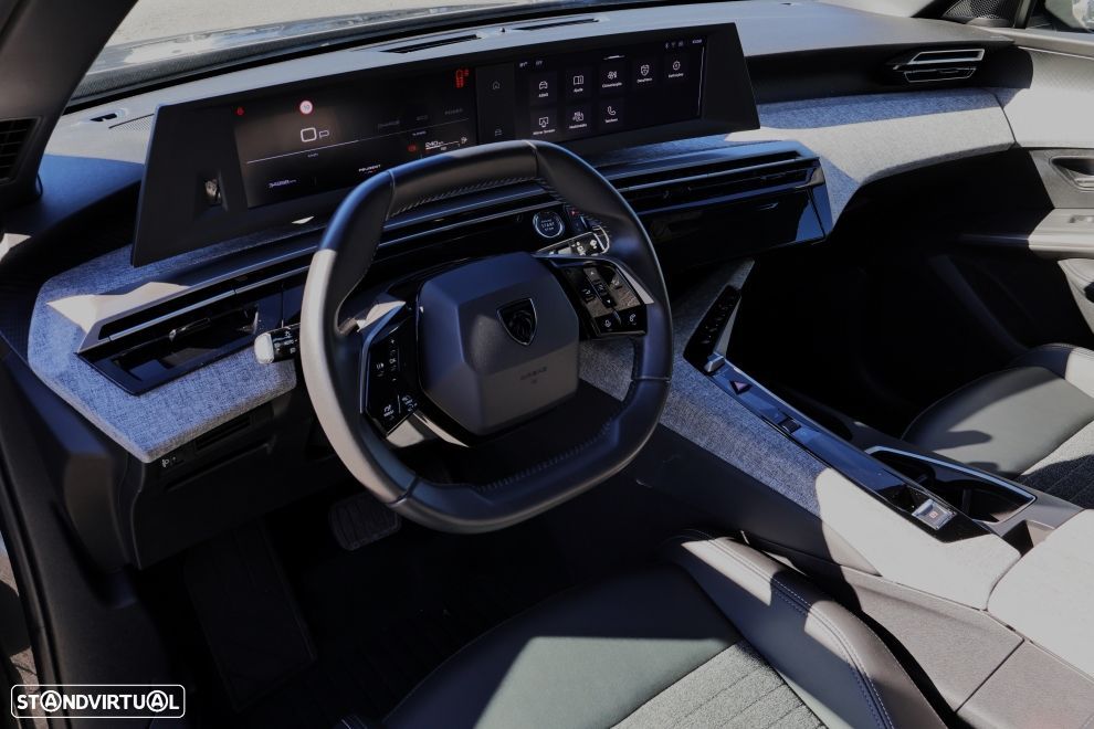 Peugeot 5008 1.2 Hybrid Allure e-DCS6 - 16