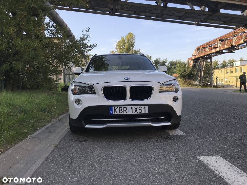 BMW X1 xDrive18d - 10