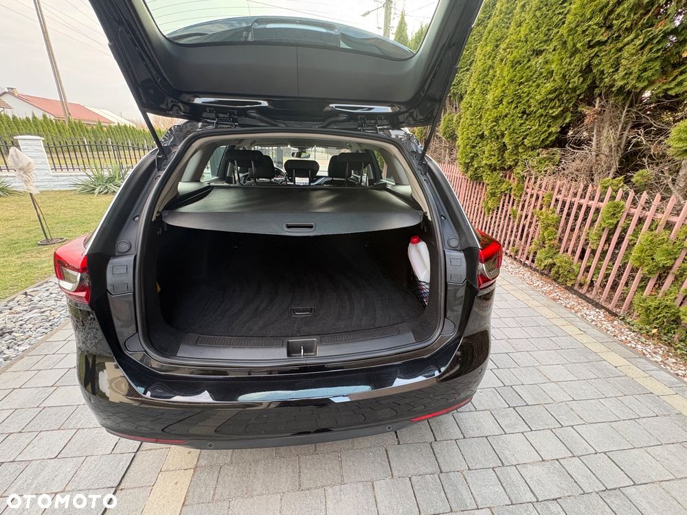 Opel Insignia - 15