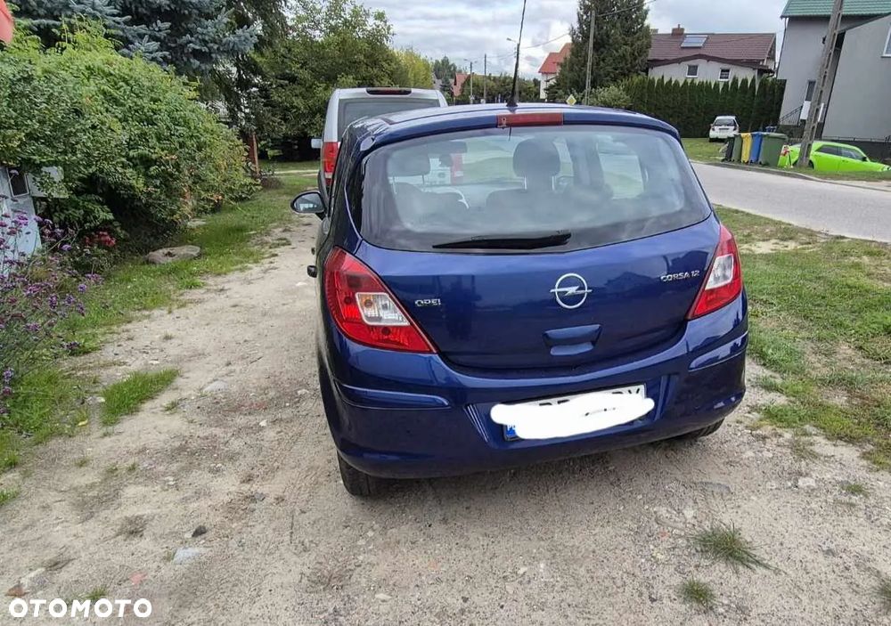 Opel Corsa 1.2 16V Enjoy - 4