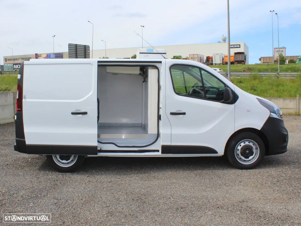 Opel Vivaro CDTI  Isotermica Frio com IVA de 2016 - 4