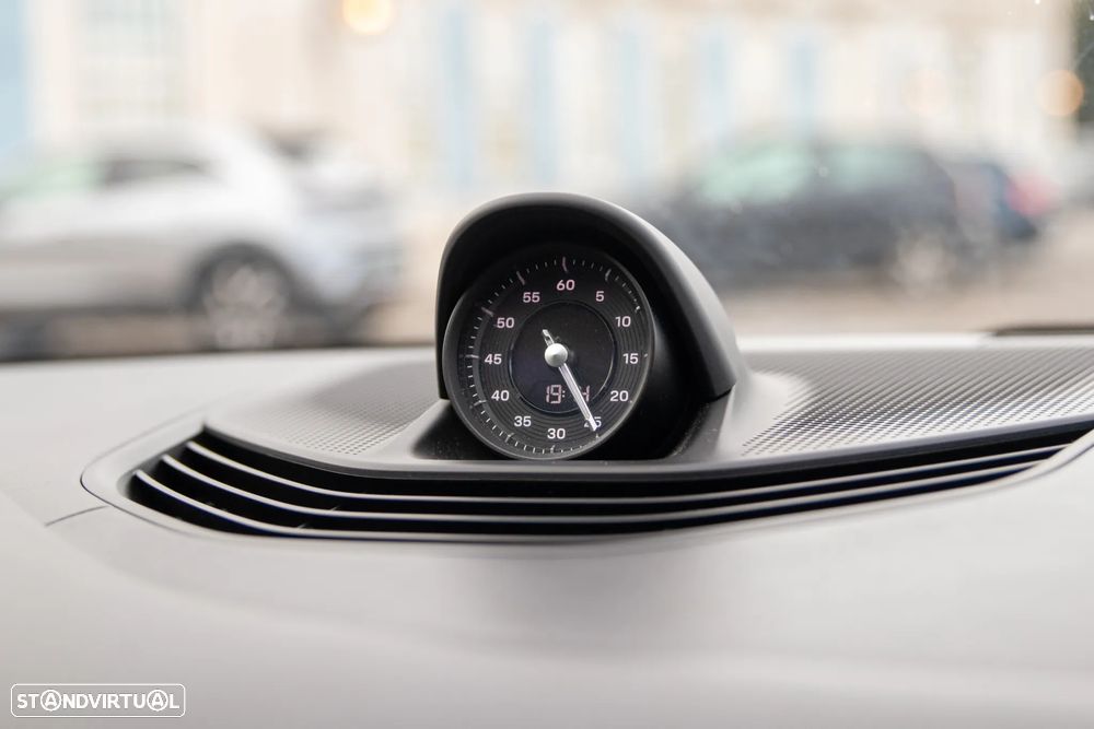 Porsche Taycan 4S Bateria Performance Plus - 35