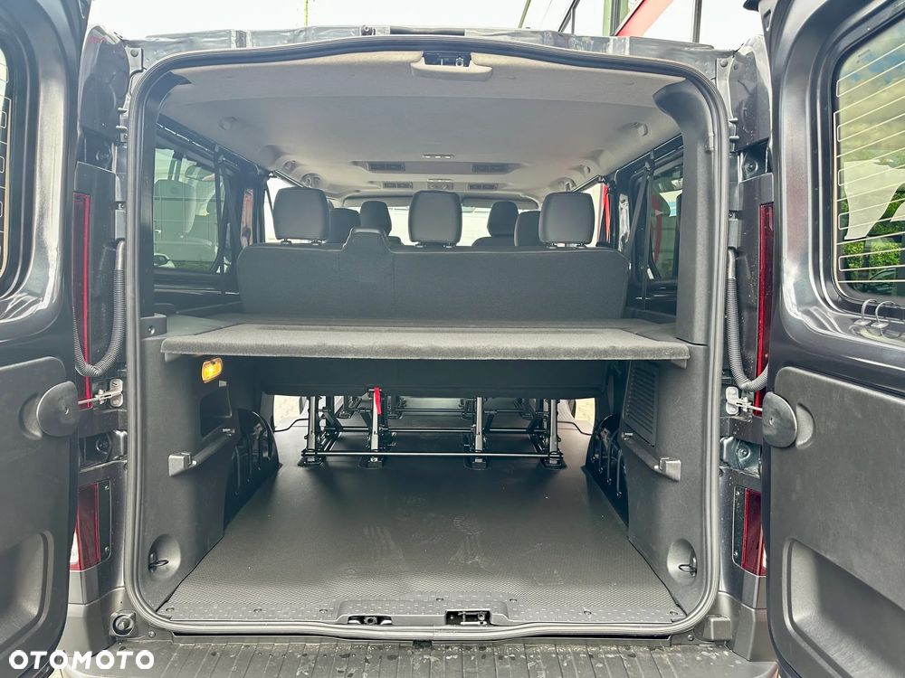 Renault Trafic - 24